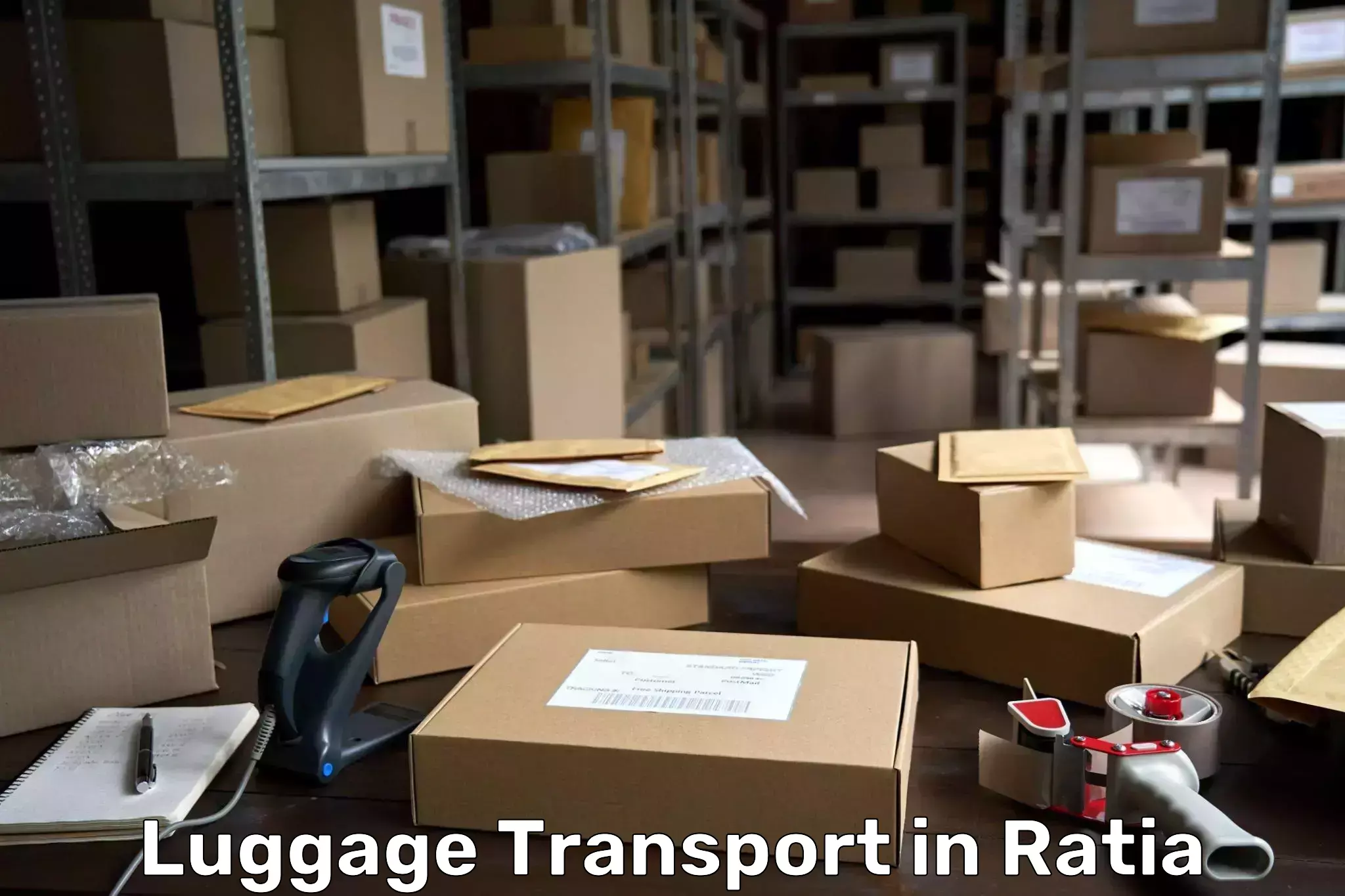 Luggage delivery logistics in Ratia